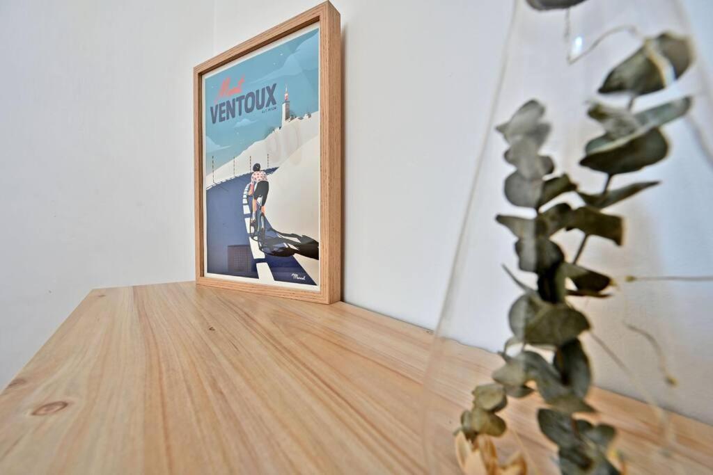 Apartamento Au Coeur Des Platanes - Parking Gratuit Sous-Terrain - Clim - Balcon Aviñón Exterior foto